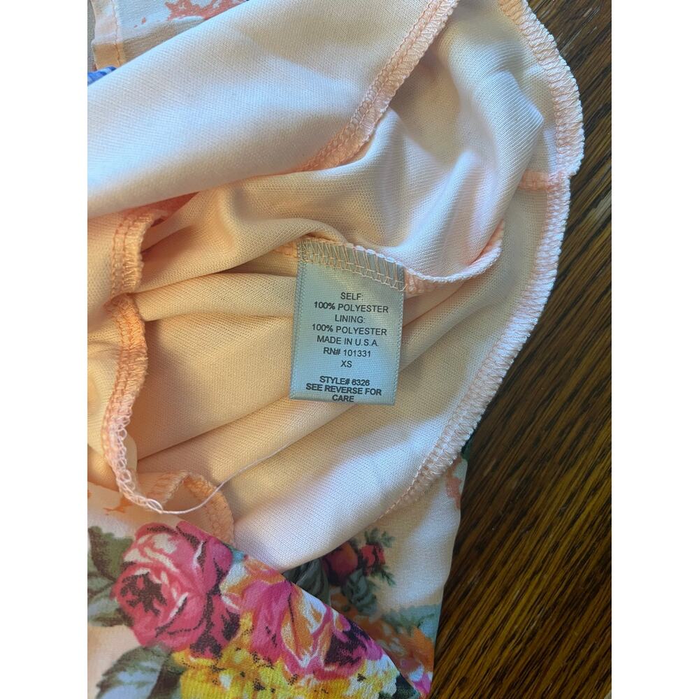 NWT Charlotte Russe Floral Cold Shoulder Romper XS Summer Shorts - Picture 10 of 13